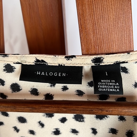 Halogen bell sleeve top. Bow and ribbon detail at elbow. - Picture 4 of 5